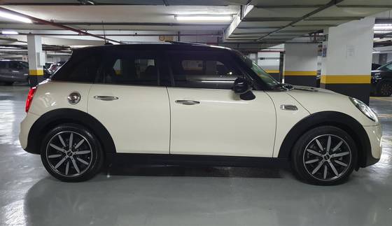 MINI COOPER 2.0 16V TWINPOWER GASOLINA S 4P STEPTRONIC MINI COOPER 2.0 16V TWINPOWER GASOLINA S 4P STEPTRONIC